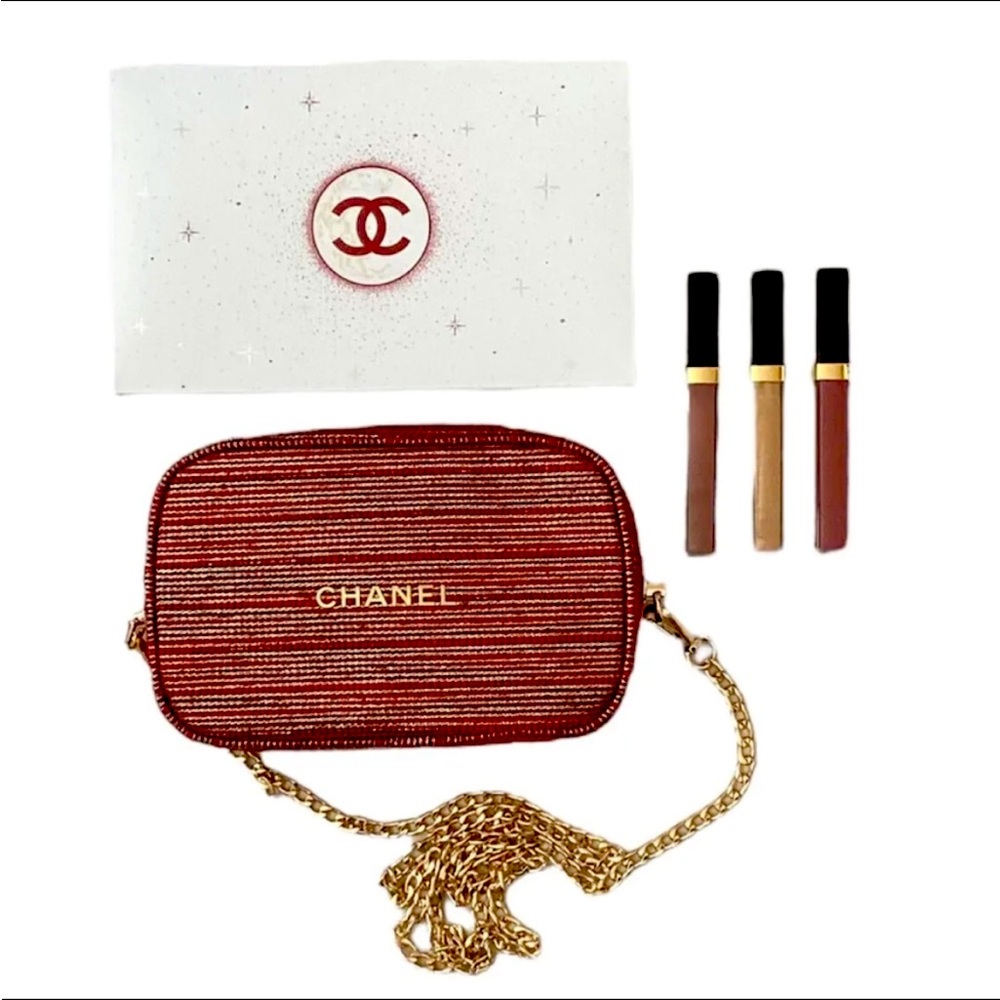NEW CHANEL Crossbody Bag Holiday COMPLETE with the Chanel Lipgloss Trio